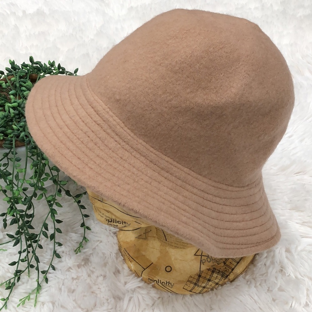 Wool bucket hat - Picture 2 of 8